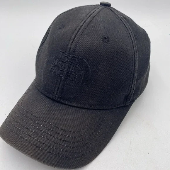 The North Face Hat Blackout Strapback Adjustable‎ Black Cleaned VGC All Black