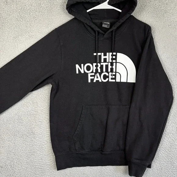 The North Face Hoodie Mens Small Black Graphic Logo Print Pullover Sweatshrit