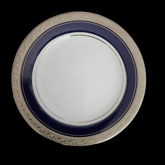 Noritake Crestwood Cobalt Platinum Dessert Plates Set of 2 Legendary China