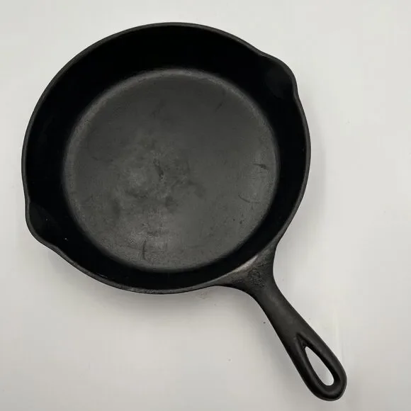 Vintage Wagner Ware Sidney O No. 10 Cast Iron Skillet Made in USA Seasoned
