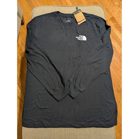 NWT The North Face Mens Medium Evolution Throwback Long Sleeve Graphic Tee Black