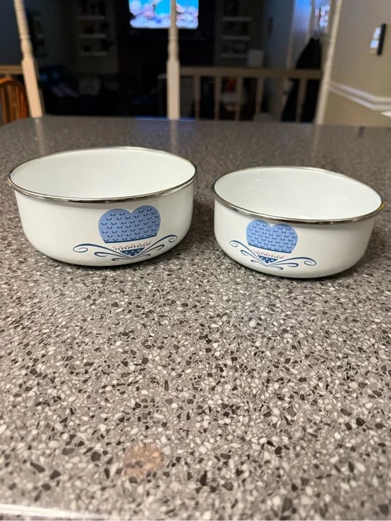 White Enamel Bowls with Blue Heart Motif and Silver Rim - Set of 2 Vintage 1987