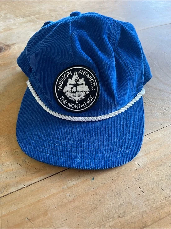 The North Face Mission Antarctic Corduroy Cap with White Rope Band