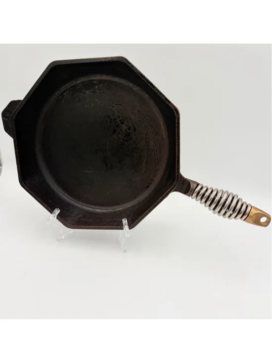 FINEX No. 12 Cast Iron Skillet Octagon Spring Handle Portland USA No Lid