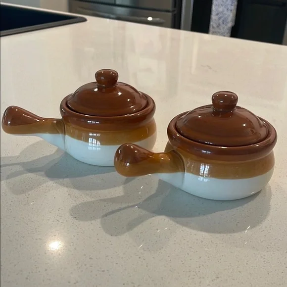 Brown and Cream Stoneware Set with Glazed Finish
