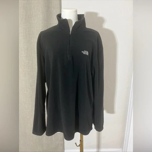Men’s North Face TKA 100  1/4 Zip‎ Fleece Black Size Large