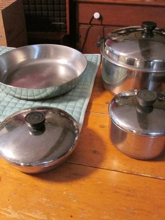 7 pc vtg 1801 Revereware frypan saucepan and lg dutch oven dome lid copper clad