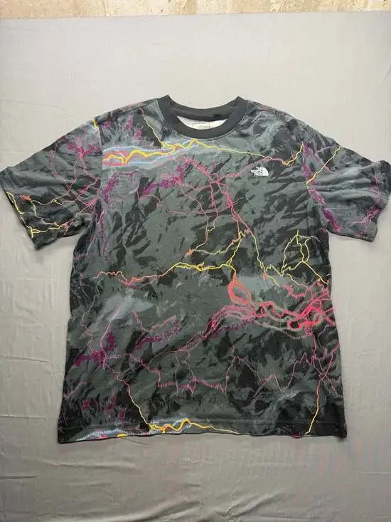 The North Face Trail Glow Printed Graphic Short Sleeve T-Shirt