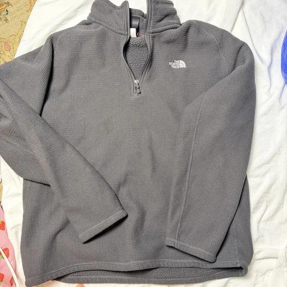 The North Face Mens L Quarter Zip Fleece Pullover Dark Gray Mock Neck Logo