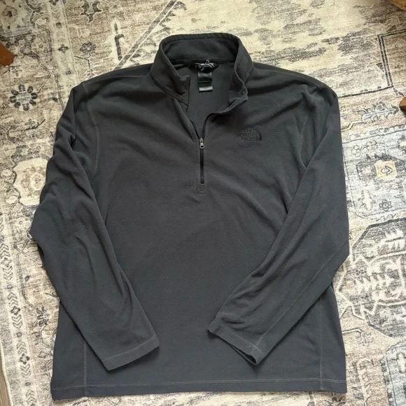 The north face quarter zip Fleece sweater men’s XL