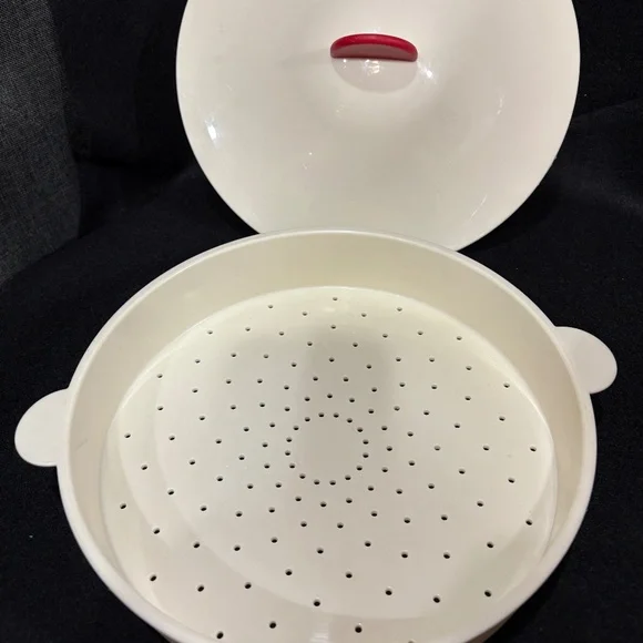 TUPPERWARE Red Lid & Mirco Steamer Middle Dish No Bottom Replacements #3065-67
