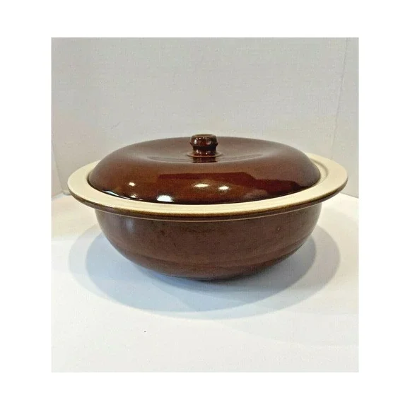 John B Taylor's Country Fare Brown Casserole Serving Dish with Lid Stoneware