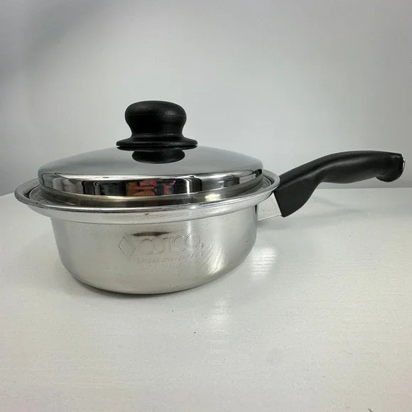 Cutco 2 QT 5 Ply Aluminum Core Stainless Saucepan with Lid  USA Silver Black 7in