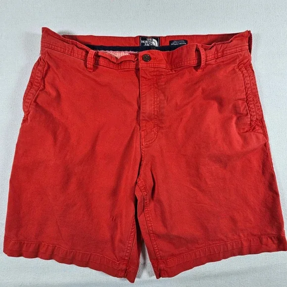The North Face Shorts Mens 38 Red Cotton Twill Chino Hiking Outdoor A9AS