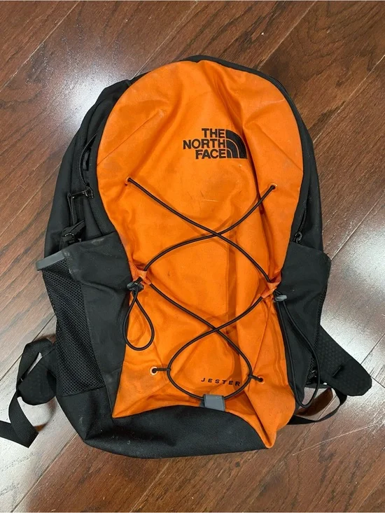 The North Face Hiking Jester Backpack  Black Orange Outdoor Gorpcore Athletic
