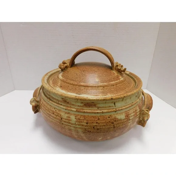 Handmade Stoneware Casserole Wheel Thrown Studio Pottery JC430