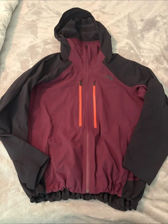North Face Men's Hooded Softshell Jacket in Burgundy and Black