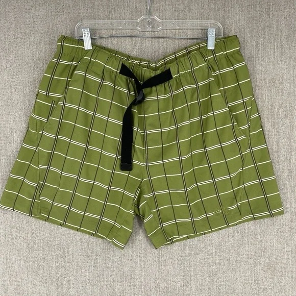 The North Face Class V Belted Board Shorts Mens Large Green Plaid Hiking Swim