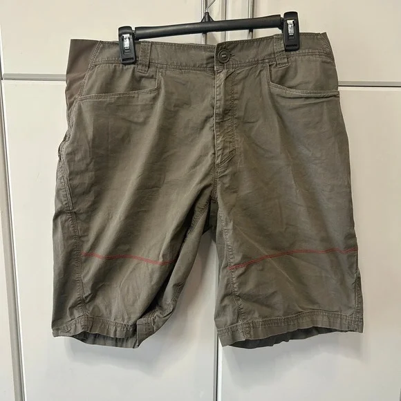 The North Face Mens Hiking Shorts Olive Green Stretch Waist L Large T325/T725