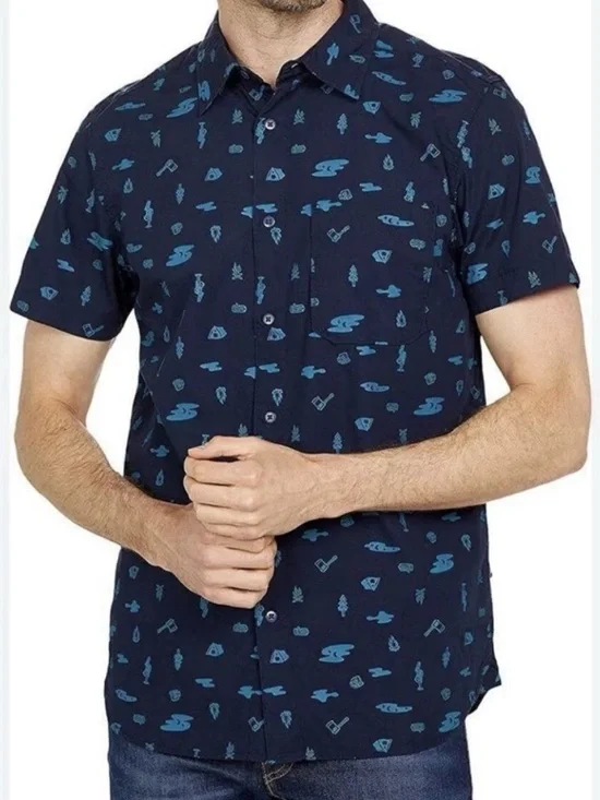 The North Face Navy Short-Sleeve Button-Down Light Blue Camp Print‎ XL