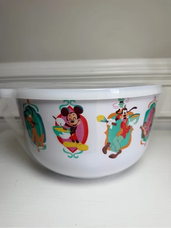 Disney Parks Mickey Mouse and Friends Bowl with Lid New With Tag Mousewares