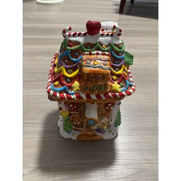 Vintage Christmas Gingerbread House Ceramic Cookie Jar Holiday Decor Multicolor