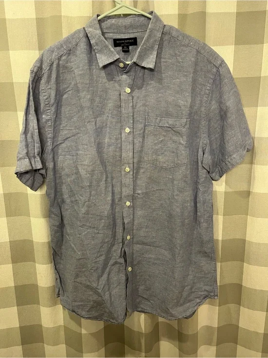Banana Republic Light Blue Short-Sleeve Linen Blend Button-Down Shirt