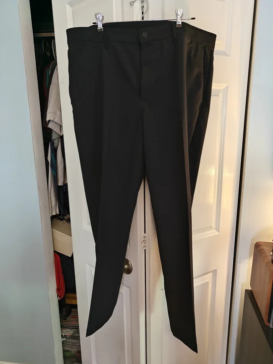 Banana Republic Mens Black Performance Tech Chinos 40x30 (Fits 40x27)