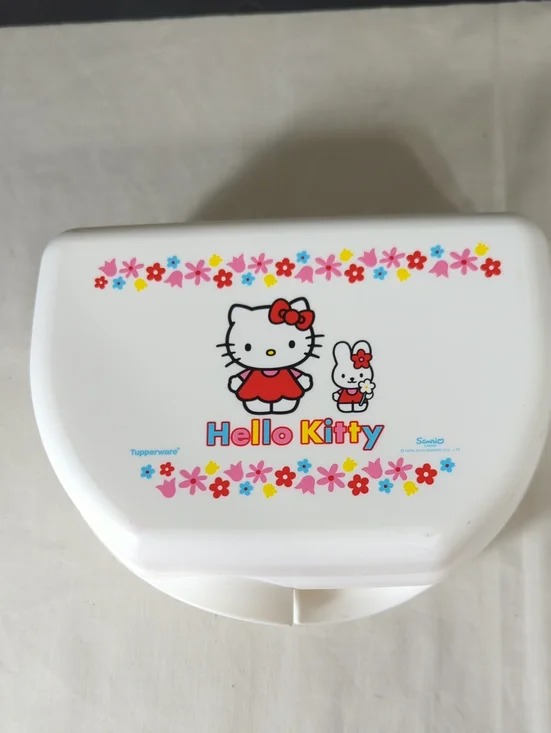 Tupperware Hello Kitty White, Red and Pink Floral Luncher Rare