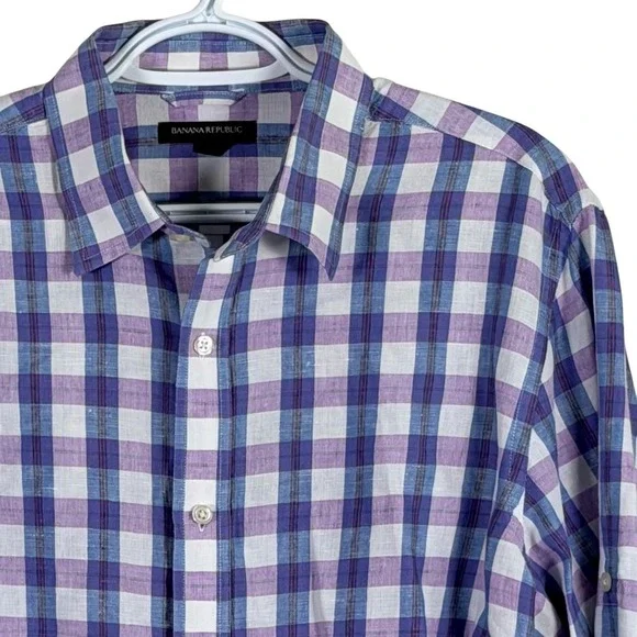 Banana Republic Linen Blend Button Up Shirt Mens L Purple Plaid Roll Tab Sleeve