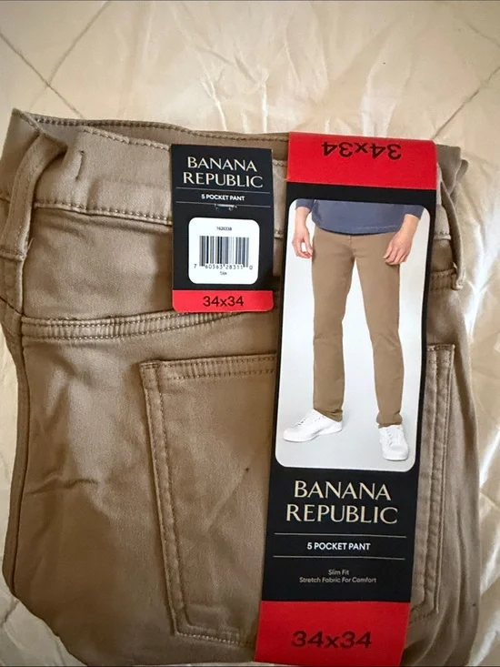 Banana Republic Men's 5-Pocket Chinos in Khaki