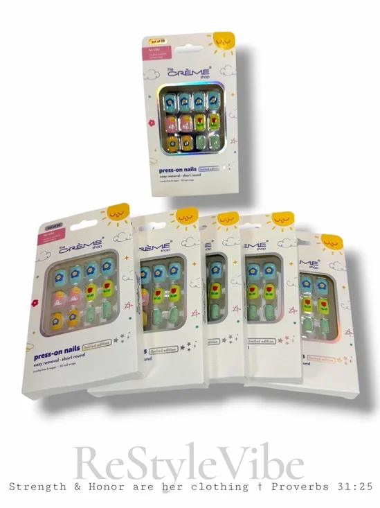 THE CRÈME SHOP Pack of 6 Press On Nails Set 20/Set NEW Short Round Limited Ed.