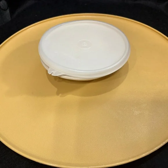 Vintage TUPPERWARE DIP N SERVE Tray/Bowl Set Harvest Gold