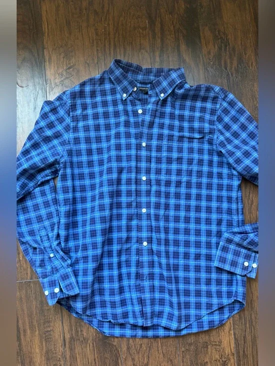 Banana Republic Men's Large Blue Plaid Button Down Collared Long Sleeve Shirt