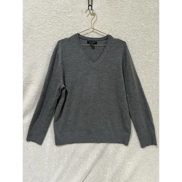 Banana Republic Extra‎ Fine Merino Wool Mens Sweater Size XL Gray Classic V-Neck