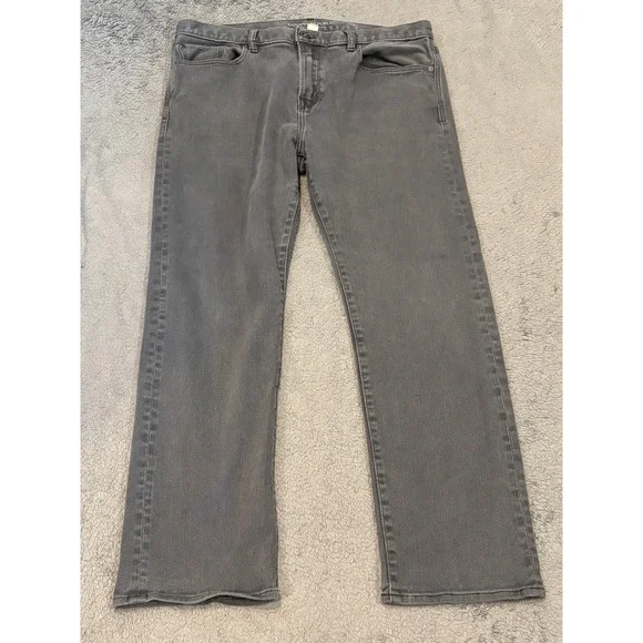 Banana Republic Traveler Slim Fit Gray Jeans Mens 36x30 Stretch Denim Pants