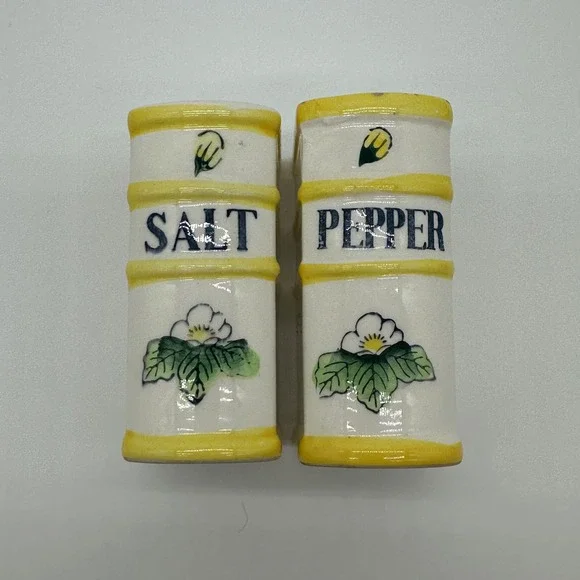 Vintage Ceramic Book Salt Pepper Shakers Set Yellow Ivory Floral Hand Painted
