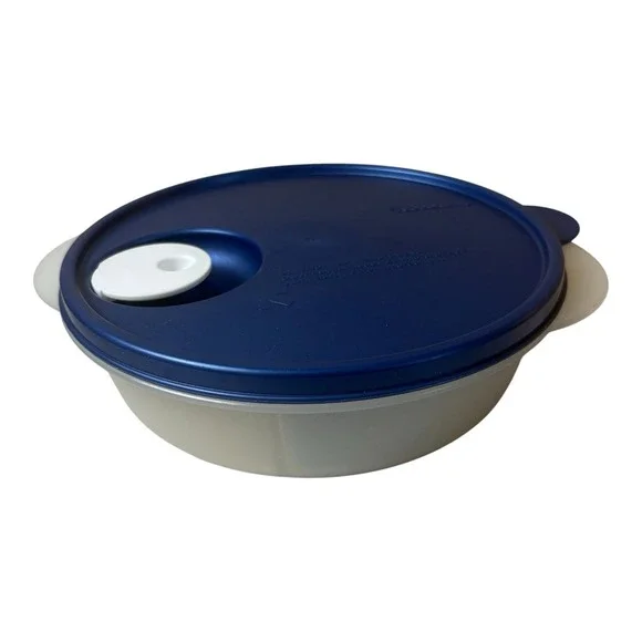 Tupperware Crystal Wave Divided Dish With Lid