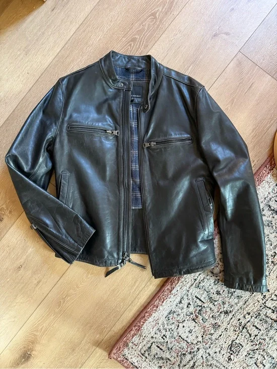 Banana Republic Men's Black Leather Moto Jacket