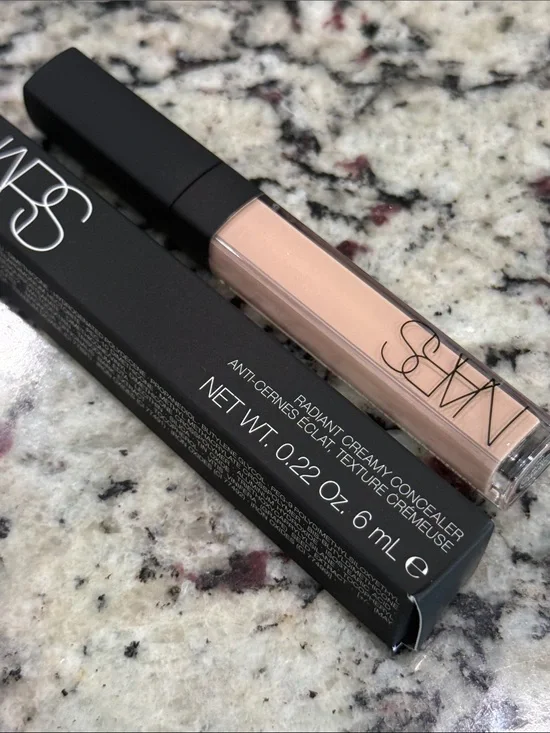 NARS Radiant Creamy Concealer 2.5 Creme Brulee New in box!