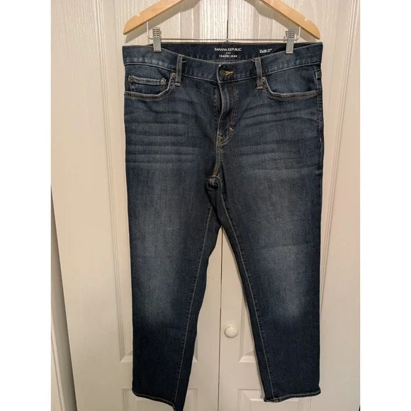 Banana Republic Travel Jean Men's 35x30 Slim Fit Blue
