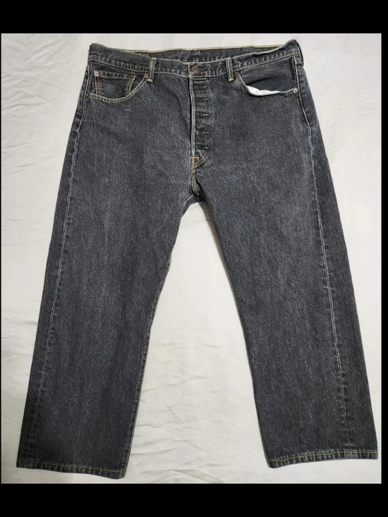 Levis 501 Mens Black Jeans 40x30 Altered Cropped Measures 39x24.5 Button Fly STF