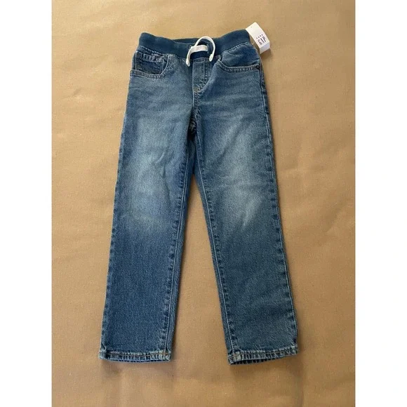 NEW Gap Jeans Boys 5 years 42-45 inches 40-46 lbs Blue Preppy Back-to-School