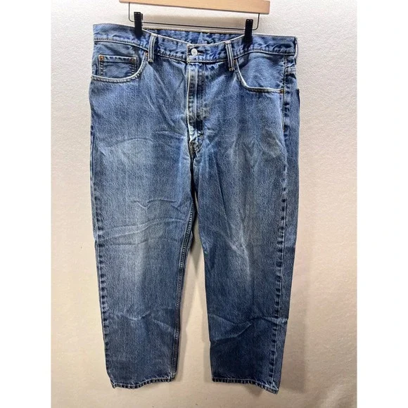 Levis 550 Relaxed Fit‎ Tapered Leg Jeans Mens 40/30 Medium Wash Blue Denim 3199