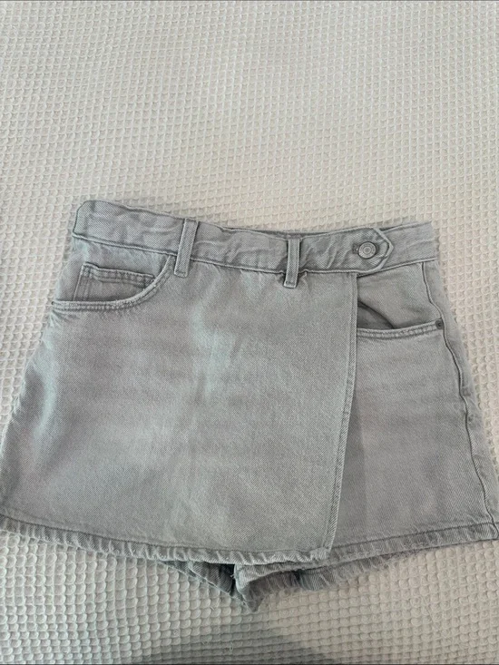 Zara Girls Light Gray Denim Skort Shorts
