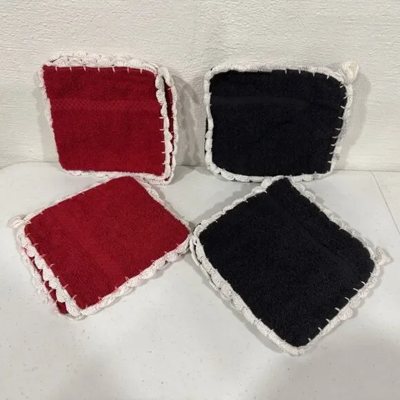 Set of 4 Red & Black Terry Cloth Pot Holders Hot Pads White Crochet Trim Kitchen