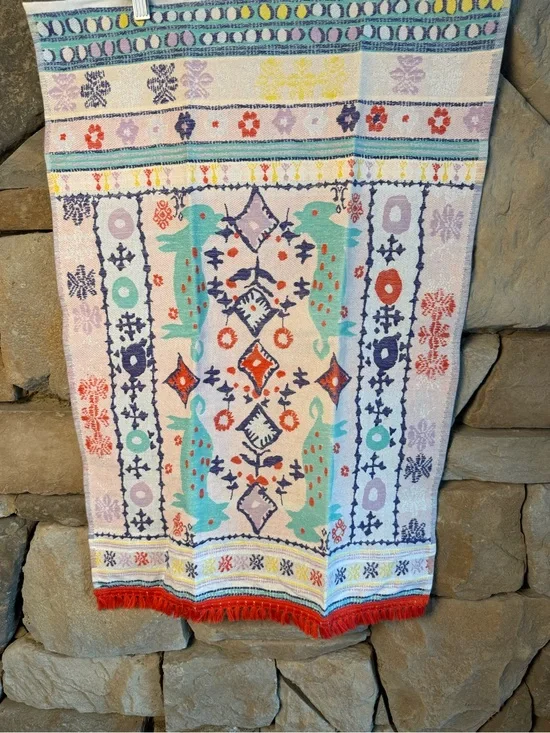 New🌟Anthropologie Sanem Dish Towel