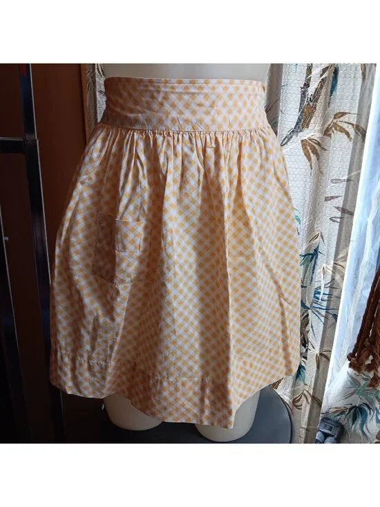 True Vintage 1950's Yellow Gingham Farm Apron Pocket & Tie-Back Trad