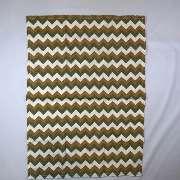 Nicole Miller Chevron‎ Kitchen Dining Place Mat Green Gold White Zigzag Cotton
