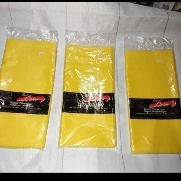 YELLOW PLASTIC TABLECOVERS-SET OF 3-NEW
